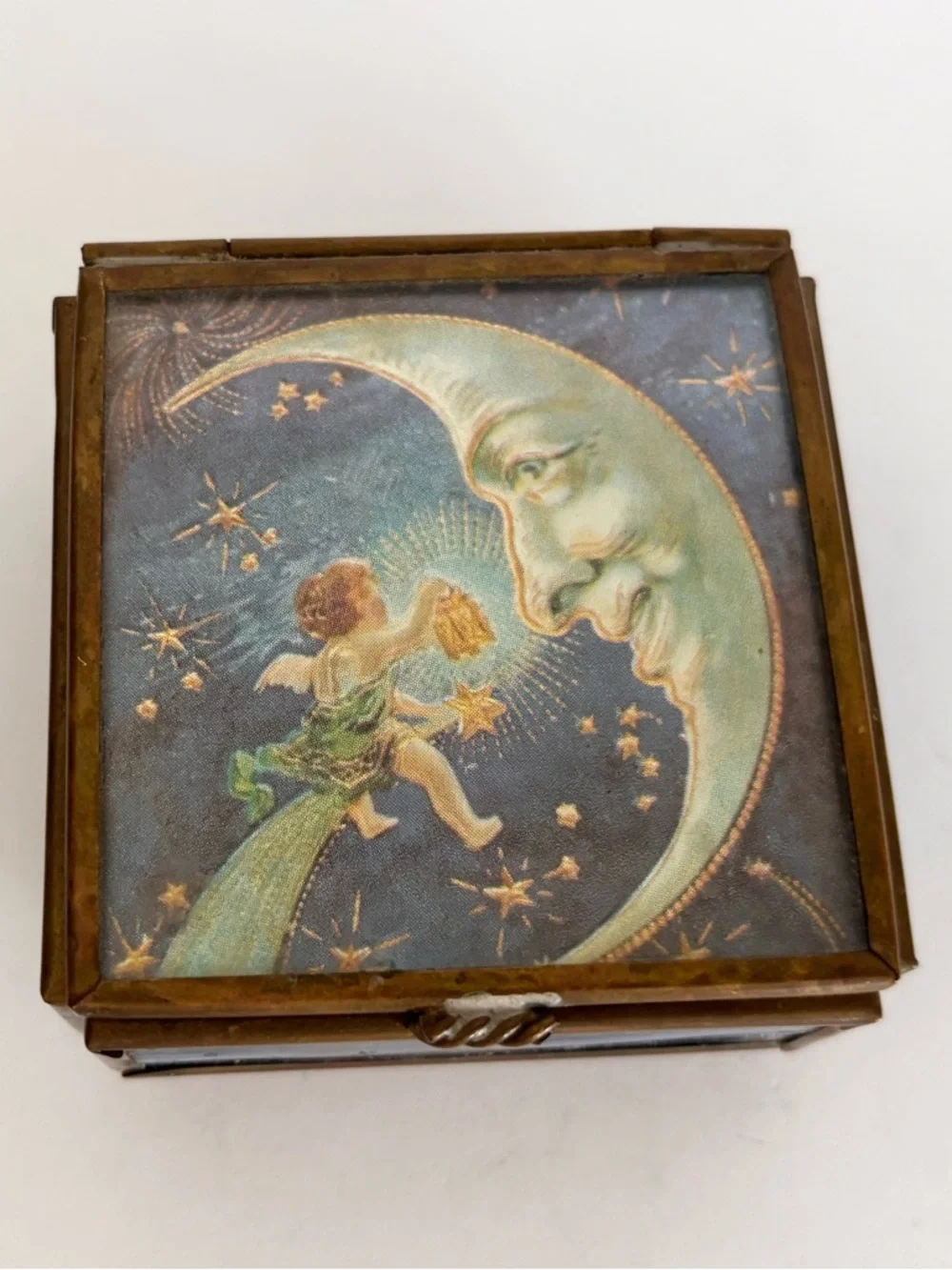 Vintage Celestial Themed Handcrafted Via Vermont Glass and Brass Trinket Box - Picture 10 of 11